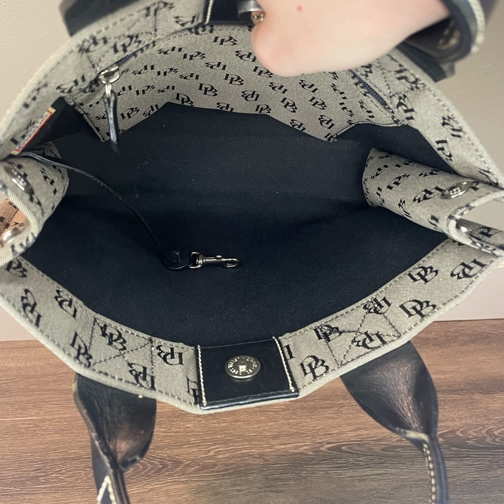 Dooney & Bourke Tote - Picture 14 of 16